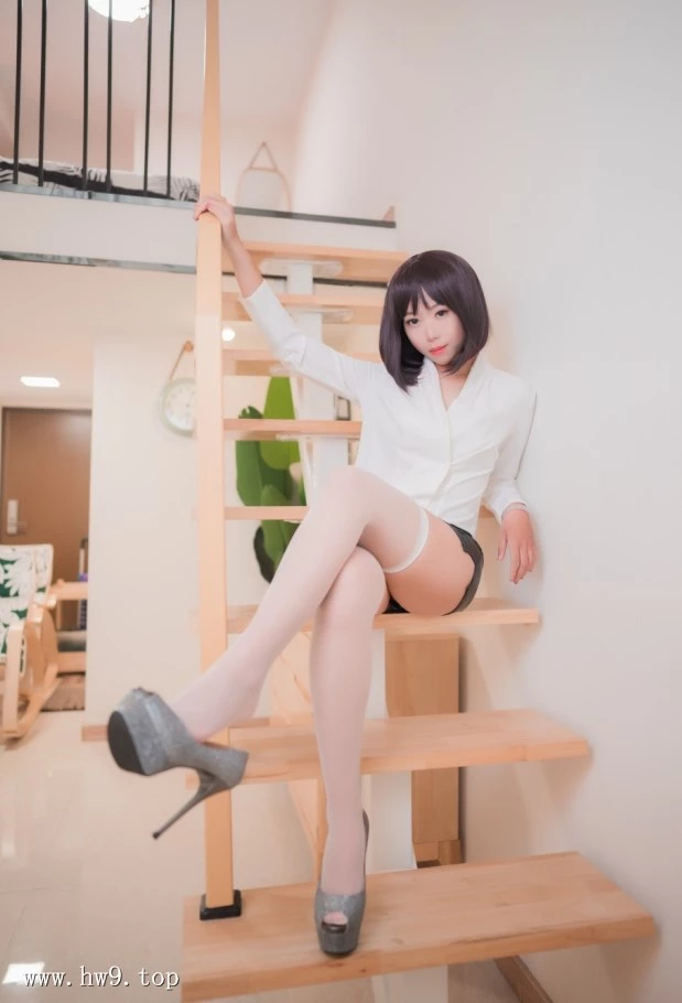 Money冷冷 | COS合集[已更51期]