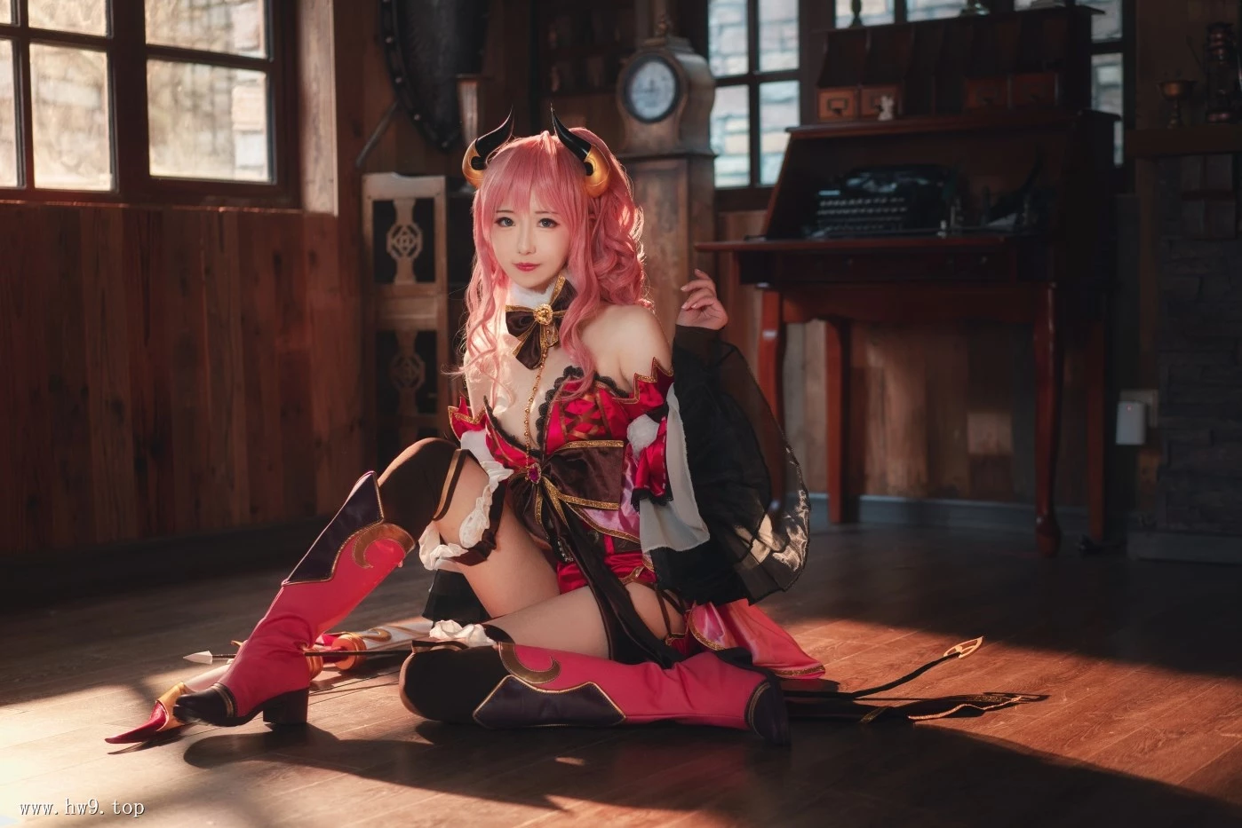 弥音音ww丨COS合集[已更40期]