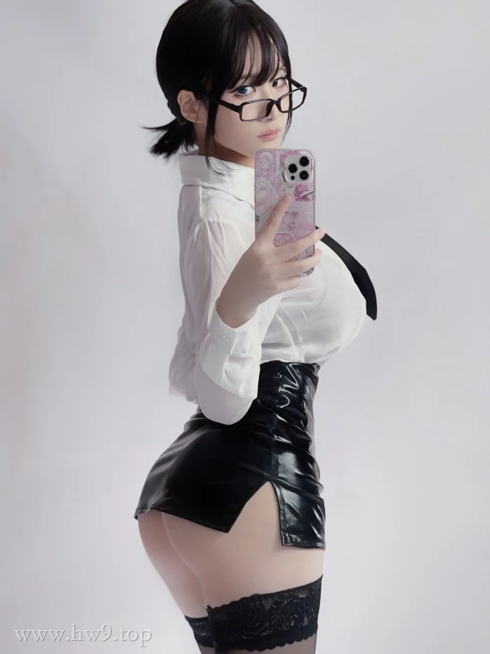 幼愛youmeko丨COS合集[已更31期]