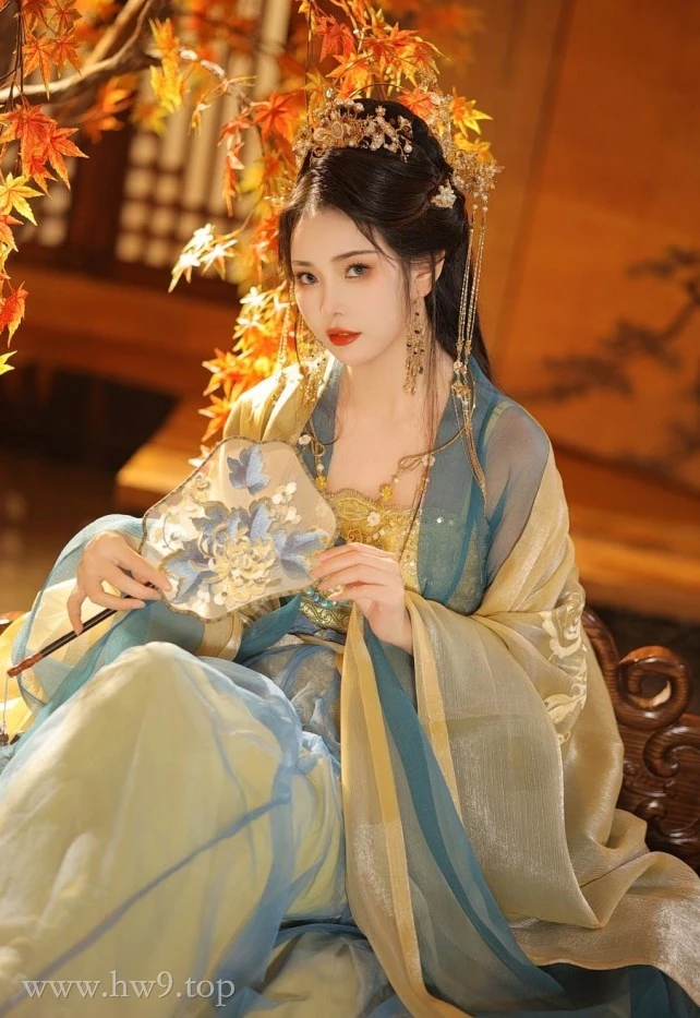 苏嫣嫣阿姨丨COS合集[已更19期]