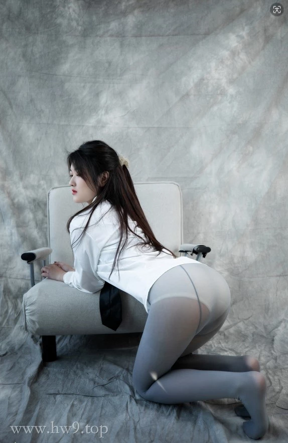 LD零度摄影 NO.112 兼职模特林微 [45P+39M]