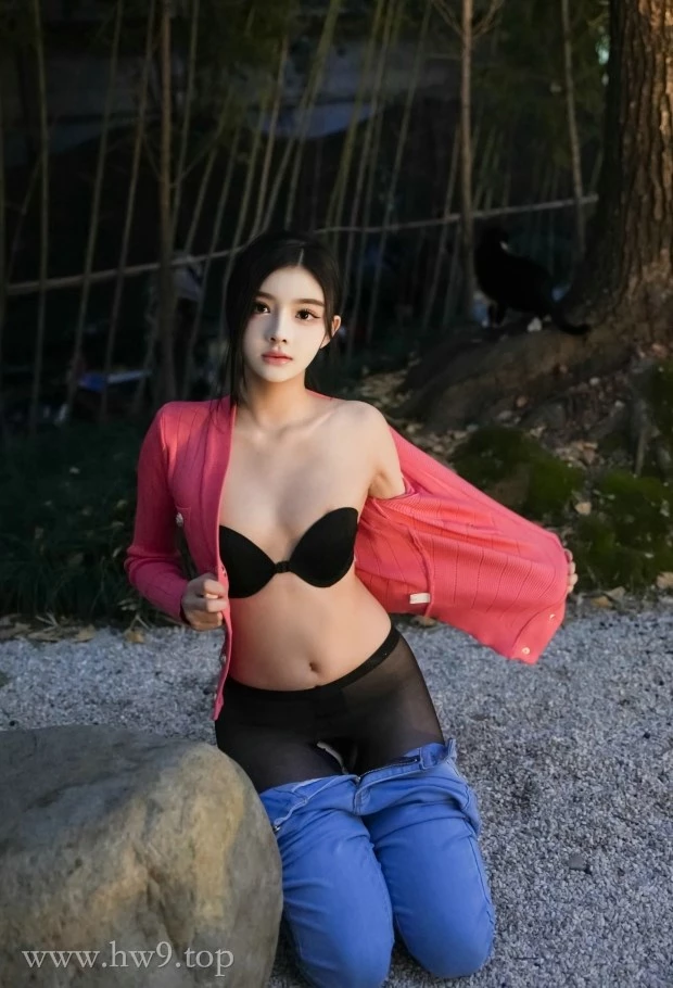 龙雪儿丨秀人合集[已更7期]