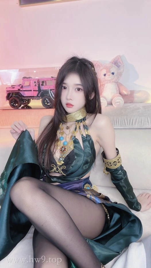 小小奶瓶儿@虎牙丨COS合集[已更9期]