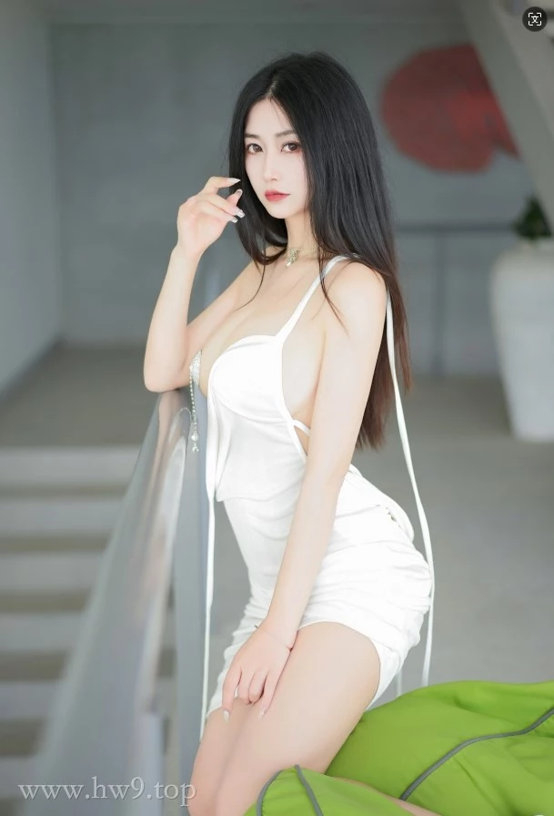 laura阿姣丨秀人合集[已更56期]