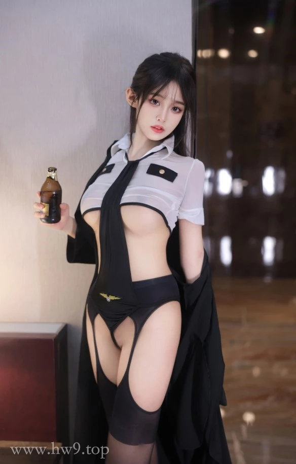 王心悦丨私拍合集[已更2期]