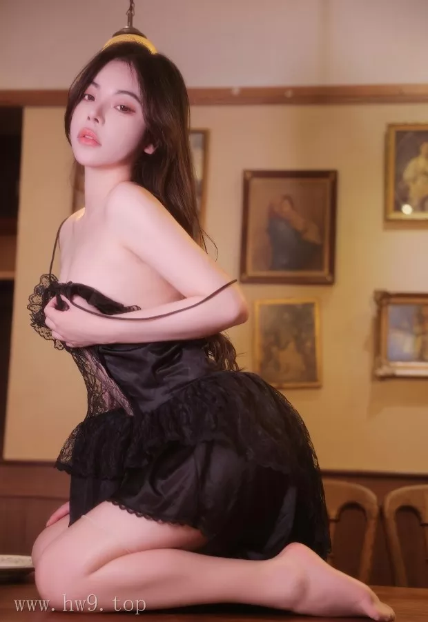 Aami喵小狐丨秀人合集[已更1期]