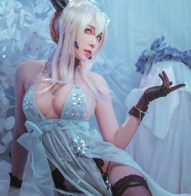 翎柒菜菜(Sakiiii翎柒)丨COS合集[已更14期]