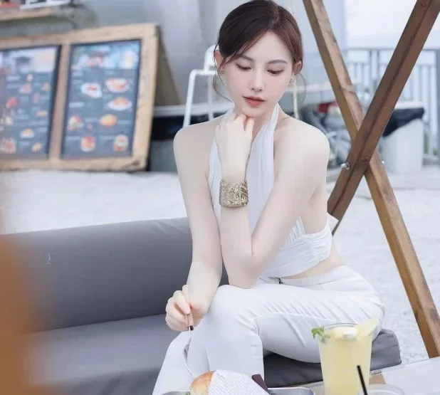 刘奕宁丨秀人合集[已更20期]