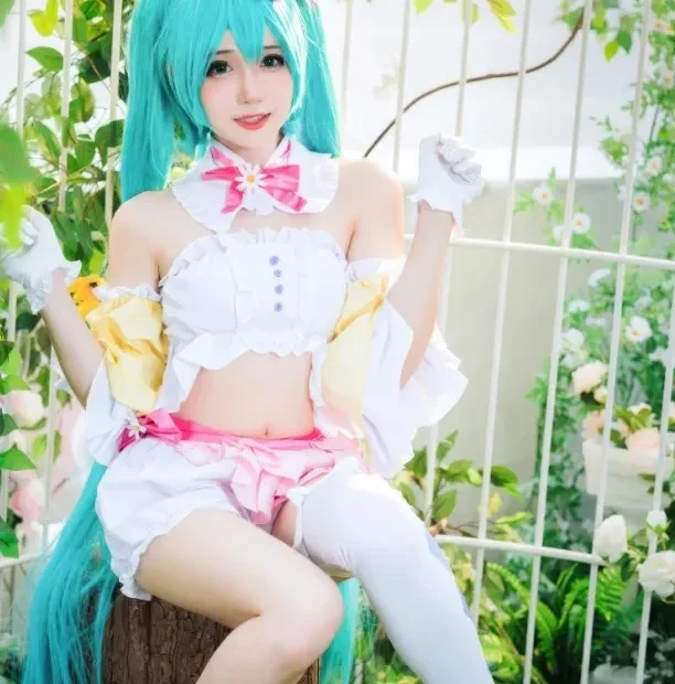 焖焖碳 – NO.050 初音未来 复活节兔子[22P-162.7M]